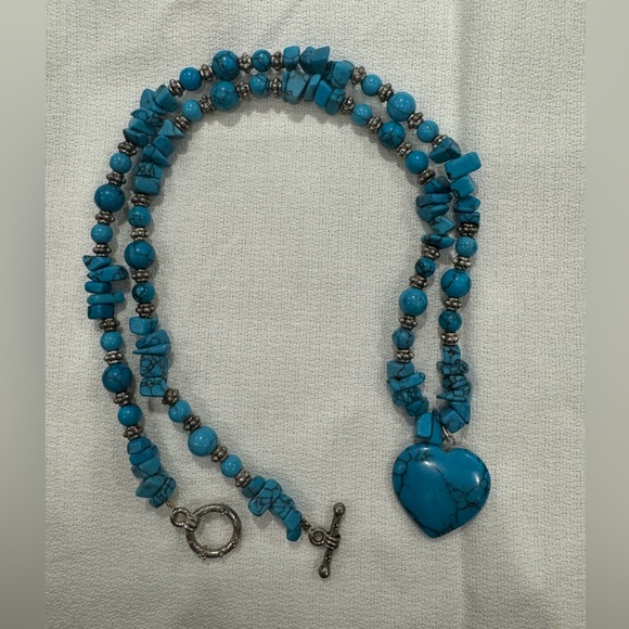 Turquoise color chunky bead necklace - southwest style 23” length - Picture 3 of 3